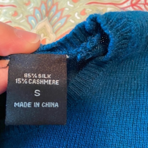 Dark teal long sleeve sweater/ womens small - Picture 6 of 6